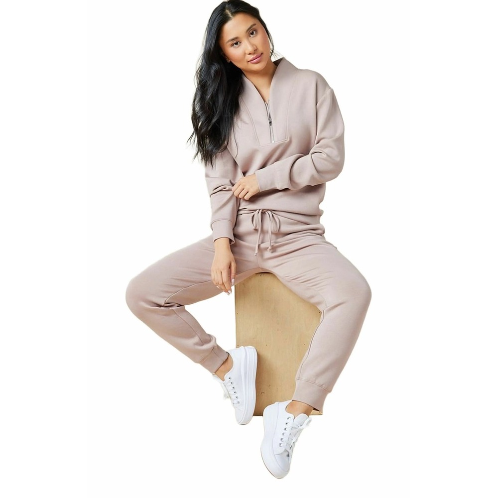 Softies Athleisure Dreamtech 1/4 Zip Jogger Set / Size Large / NWT/Still in Bag!